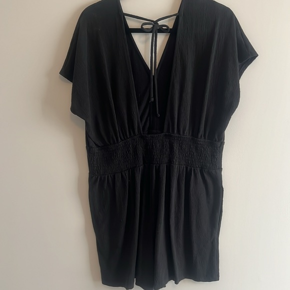 Cute romper - Picture 2 of 5